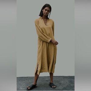 Elegant Mauve V-Neck Dress